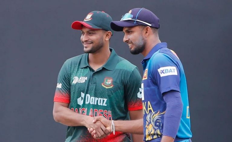 শ্রীলংকার বিপক্ষে টস জিতে ব্যাটিংয়ে বাংলাদেশ শ্রীলংকার বিপক্ষে টস জিতে ব্যাটিংয়ে বাংলাদেশ