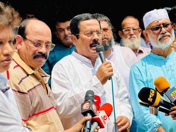 রোডমার্চ যেন শান্তিপূর্ণ থাকে : বিএনপিকে নানক রোডমার্চ যেন শান্তিপূর্ণ থাকে : বিএনপিকে নানক