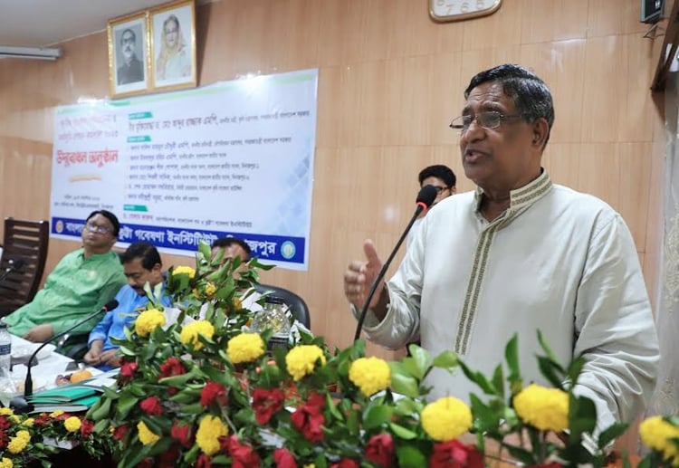 কৃষি হবে উন্নয়ন ও উন্নত জীবনের হাতিয়ার: কৃষিমন্ত্রী কৃষি হবে উন্নয়ন ও উন্নত জীবনের হাতিয়ার: কৃষিমন্ত্রী