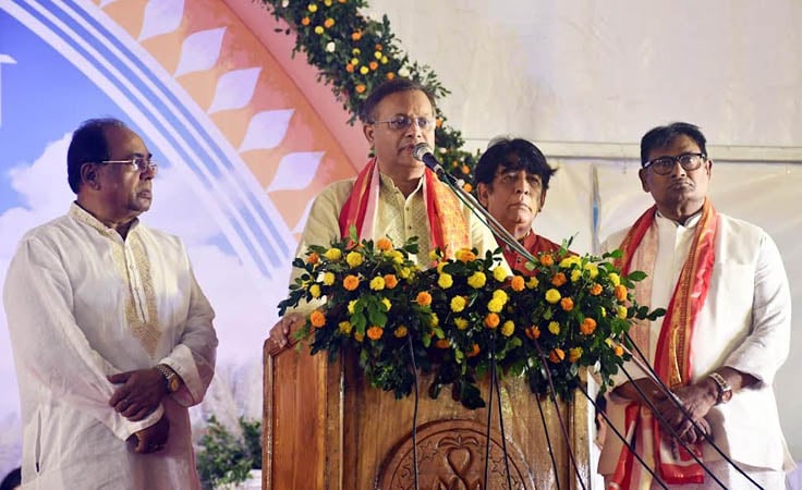 নির্বাচন এলেই সাম্প্রদায়িক অপশক্তি ফণা তোলার অপচেষ্টা চালায় : তথ্য ও সম্প্রচারমন্ত্রী নির্বাচন এলেই সাম্প্রদায়িক অপশক্তি ফণা তোলার অপচেষ্টা চালায় : তথ্য ও সম্প্রচারমন্ত্রী