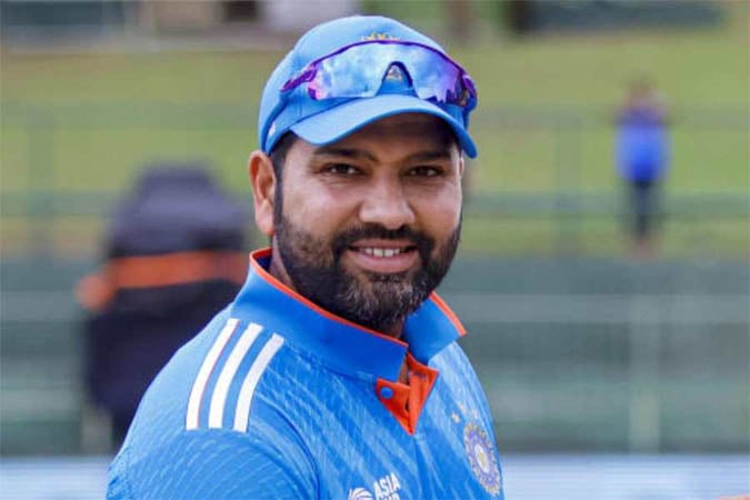 বোলারদের প্রশংসায় রোহিত বোলারদের প্রশংসায় রোহিত
