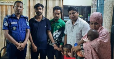 বিরামপুরে উদ্ধার হওয়া শিশুটি এখন মায়ের কোলে