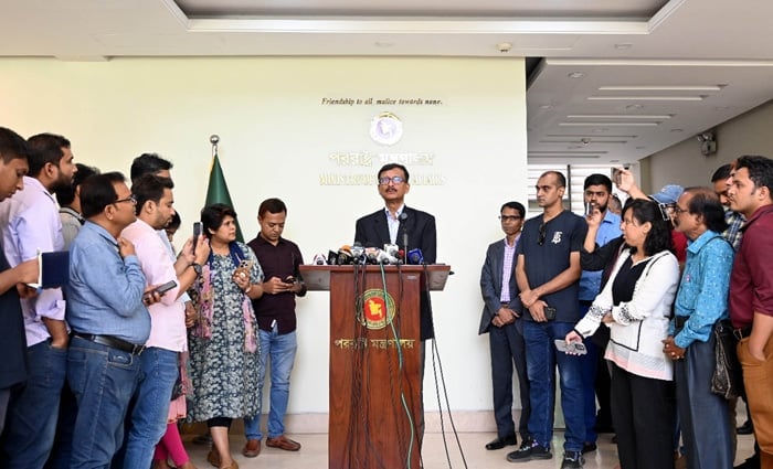 রোহিঙ্গাদের আর আশ্রয় দিতে পারবে না বাংলাদেশ : পররাষ্ট্র উপদেষ্টা রোহিঙ্গাদের আর আশ্রয় দিতে পারবে না বাংলাদেশ : পররাষ্ট্র উপদেষ্টা