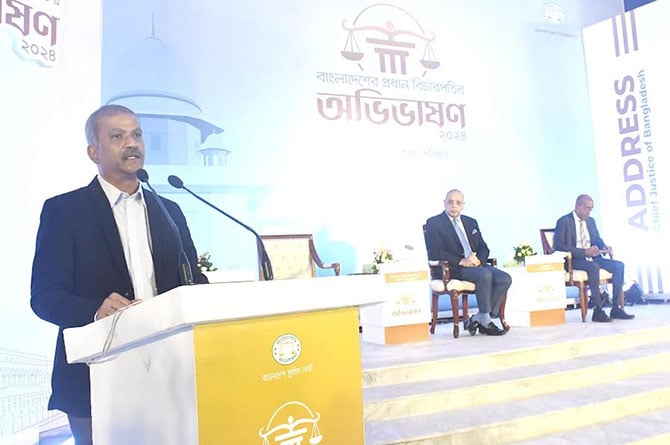বিচার বিভাগকে ব্যবহার করে হয়রানির সংস্কৃতি থেকে বেরিয়ে ন্যায়বিচার প্রতিষ্ঠা করা হবে : আইন উপদেষ্টা বিচার বিভাগকে ব্যবহার করে হয়রানির সংস্কৃতি থেকে বেরিয়ে ন্যায়বিচার প্রতিষ্ঠা করা হবে : আইন উপদেষ্টা
