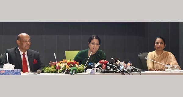 হর্ন বাজানোর অভ্যাস পরিবর্তনে মানুষকে সচেতন করা হবে : পরিবেশ উপদেষ্টা হর্ন বাজানোর অভ্যাস পরিবর্তনে মানুষকে সচেতন করা হবে : পরিবেশ উপদেষ্টা