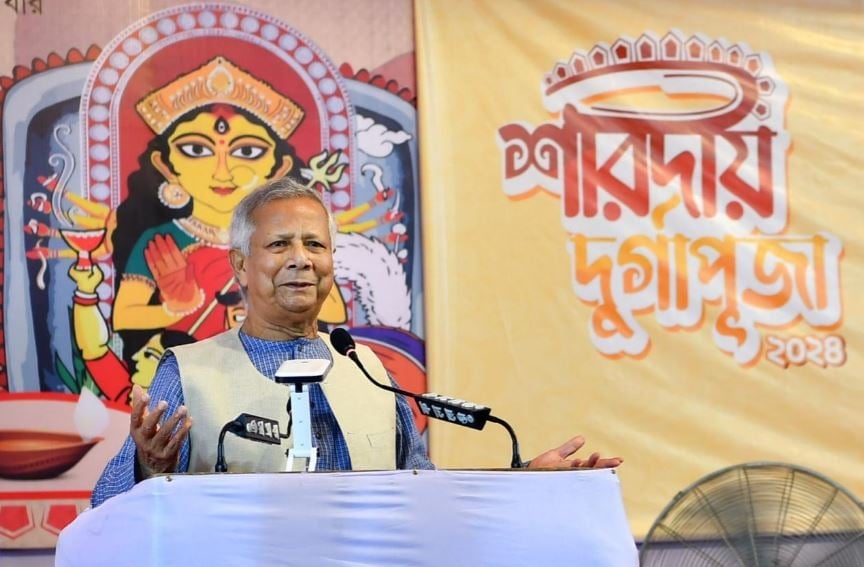 দুর্গাপূজা উপলক্ষে প্রধান উপদেষ্টার ঢাকেশ্বরী মন্দির পরিদর্শন দুর্গাপূজা উপলক্ষে প্রধান উপদেষ্টার ঢাকেশ্বরী মন্দির পরিদর্শন