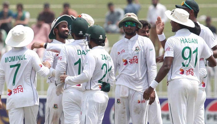 সাকিবকে নিয়েই দক্ষিণ আফ্রিকার বিপক্ষে প্রথম টেস্ট দল ঘোষণা সাকিবকে নিয়েই দক্ষিণ আফ্রিকার বিপক্ষে প্রথম টেস্ট দল ঘোষণা