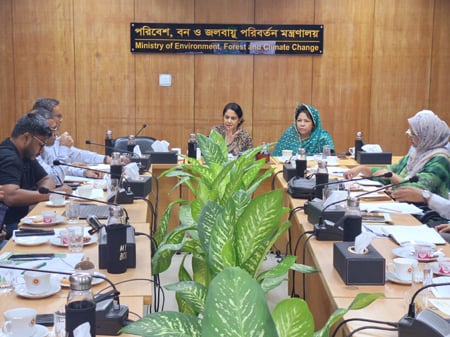 হাতি সংরক্ষণে দীর্ঘমেয়াদি কার্যক্রম গ্রহণ করবে সরকার : পরিবেশ উপদেষ্টা হাতি সংরক্ষণে দীর্ঘমেয়াদি কার্যক্রম গ্রহণ করবে সরকার : পরিবেশ উপদেষ্টা