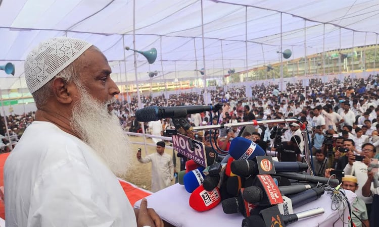 নির্বাচিত সরকারের মাধ্যমেই কাঙ্খিত উন্নয়ন সম্ভব : কায়কোবাদ নির্বাচিত সরকারের মাধ্যমেই কাঙ্খিত উন্নয়ন সম্ভব : কায়কোবাদ