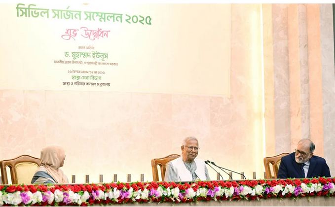 পরিবর্তনের মানসিকতা নিয়ে চিকিৎসা সেবায় আত্মনিয়োগ করুন: প্রধান উপদেষ্টা পরিবর্তনের মানসিকতা নিয়ে চিকিৎসা সেবায় আত্মনিয়োগ করুন: প্রধান উপদেষ্টা