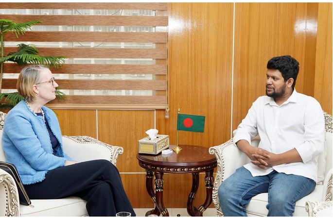 তথ্য উপদেষ্টার সঙ্গে ব্রিটিশ হাইকমিশনারের সাক্ষাৎ তথ্য উপদেষ্টার সঙ্গে ব্রিটিশ হাইকমিশনারের সাক্ষাৎ