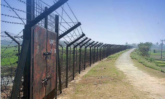 সিলেট সীমান্ত দিয়ে ২১ ব্যক্তিকে ঠেলে পাঠালো বিএসএফ সিলেট সীমান্ত দিয়ে ২১ ব্যক্তিকে ঠেলে পাঠালো বিএসএফ