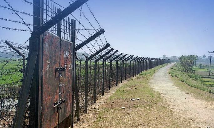 সিলেট-মৌলভীবাজার সীমান্ত দিয়ে ১৫৩ জনকে পুশ-ইন করেছে বিএসএফ সিলেট-মৌলভীবাজার সীমান্ত দিয়ে ১৫৩ জনকে পুশ-ইন করেছে বিএসএফ